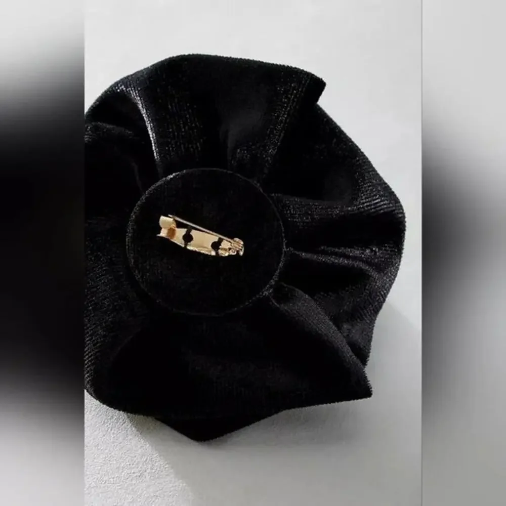 Free People Rosette Stud Pack Velvet Rose Brooch Earrings Set